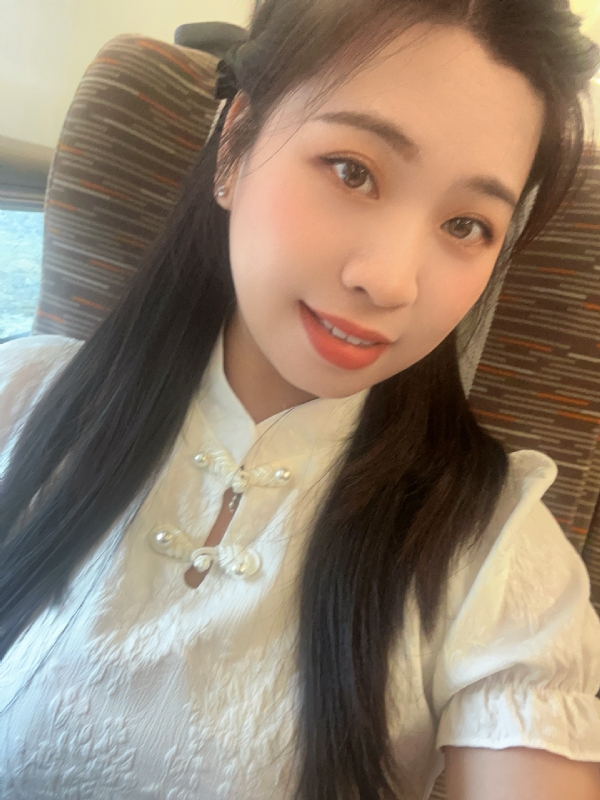 Lin的第三张照片--沈阳相亲服务中心