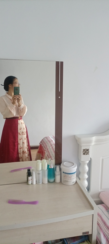 伊落梅雪笺的第一张照片--沈阳相亲服务中心