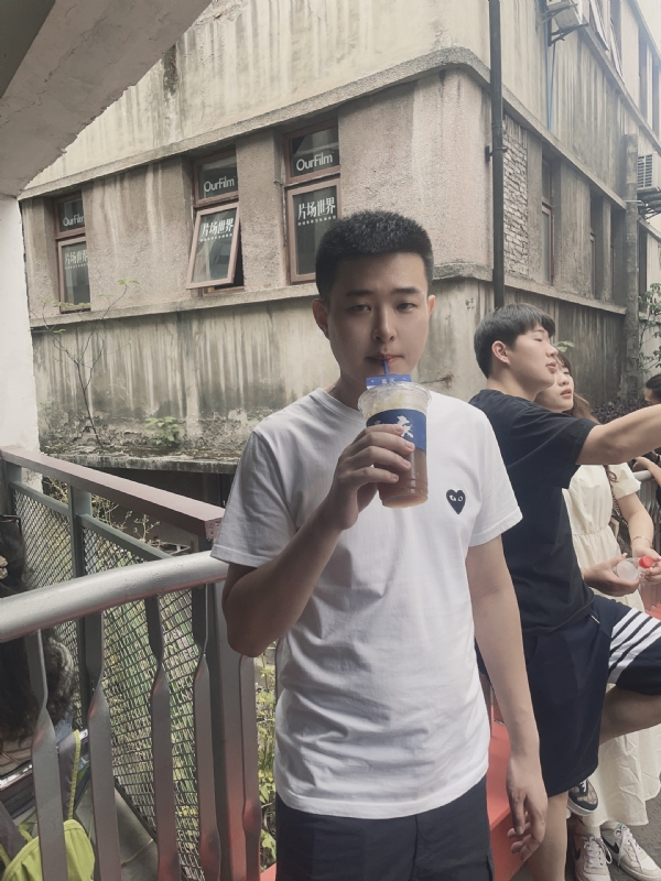 尚龙的第二张照片--沈阳相亲服务中心