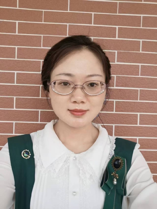 Lily的第二张照片--沈阳相亲服务中心