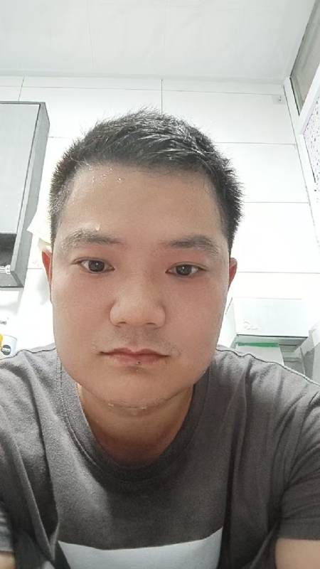 皓月当空的第一张照片--沈阳相亲服务中心