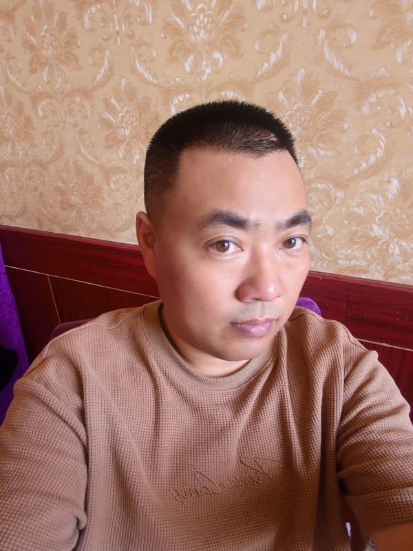 擦亮眼睛向前看的第二张照片--沈阳相亲服务中心