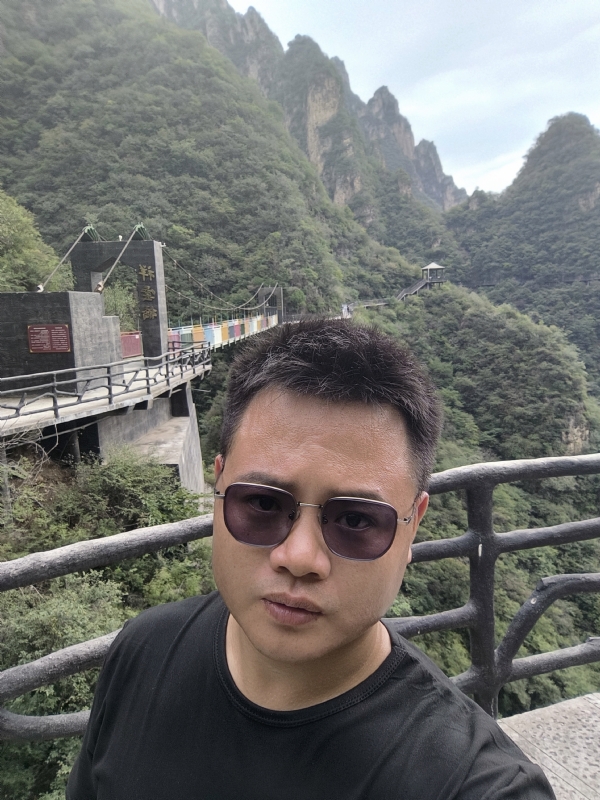 大海的第一张照片--沈阳相亲服务中心