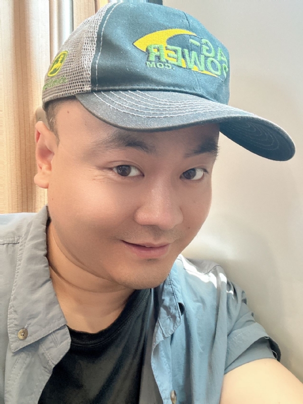 冰的第二张照片--沈阳相亲服务中心