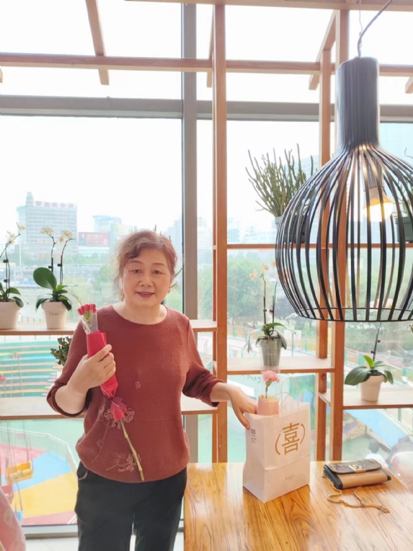 静香的第一张照片--沈阳相亲服务中心