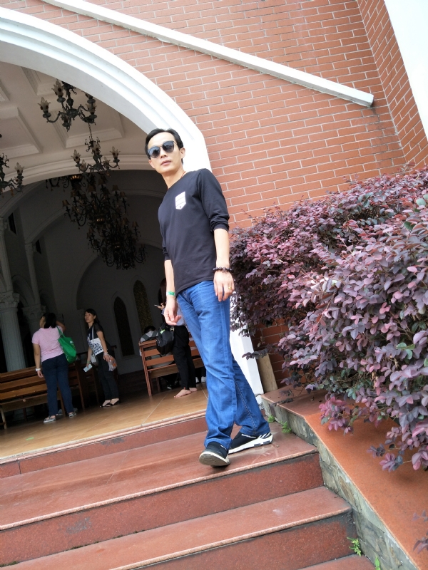 易进的第二张照片--沈阳相亲服务中心