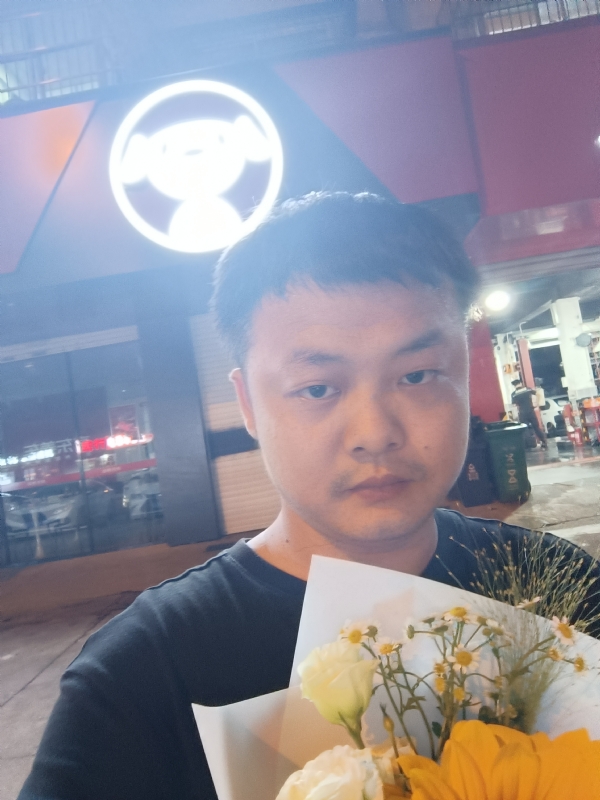 小陈的第一张照片--沈阳相亲服务中心