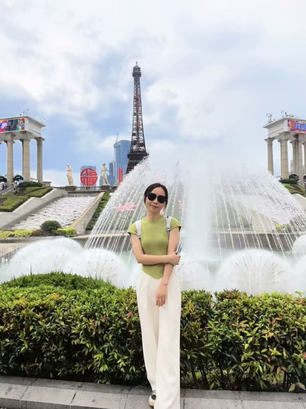 秋风落叶的第一张照片--沈阳相亲服务中心