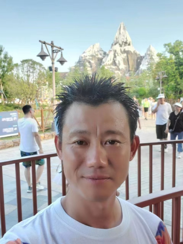 艾氏涂料博的第一张照片--沈阳相亲服务中心