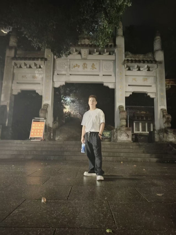 慕晨的第一张照片--沈阳相亲服务中心