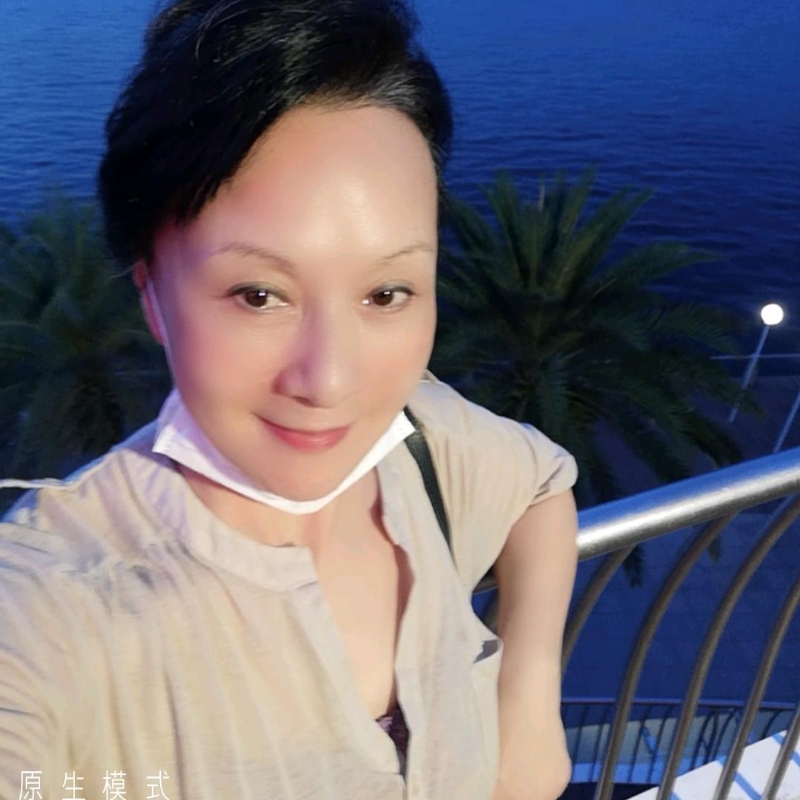 hong的第一张照片--沈阳相亲服务中心