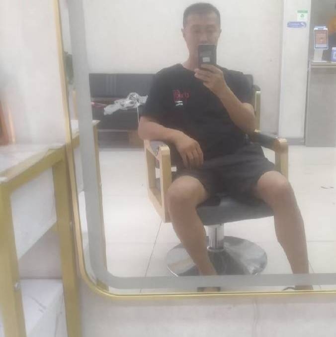 闫杰的第一张照片--沈阳相亲服务中心