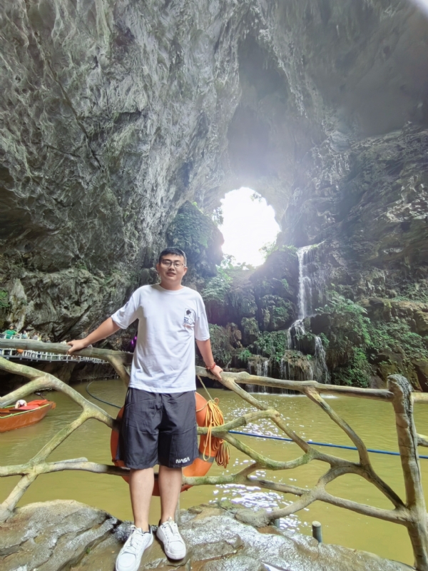 慎独的第二张照片--沈阳相亲服务中心