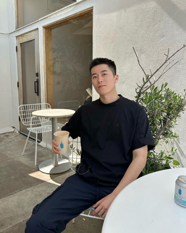 VV的第二张照片--沈阳相亲服务中心