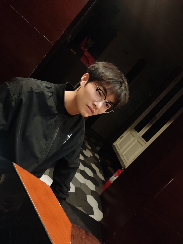 夜听雨的第一张照片--沈阳相亲服务中心