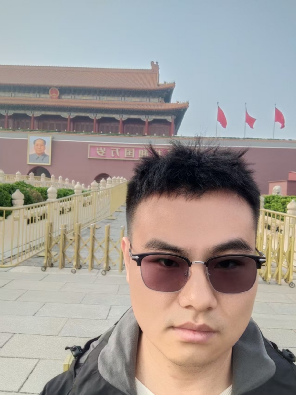 喧嚣的风的第一张照片--沈阳相亲服务中心