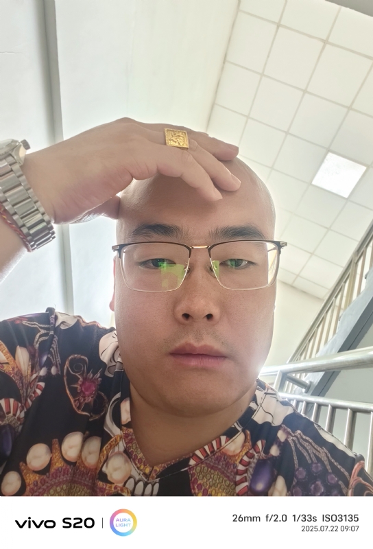 一生诺言的第五张照片--沈阳相亲服务中心