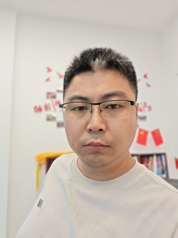 苦海寻舟的第一张照片--沈阳相亲服务中心