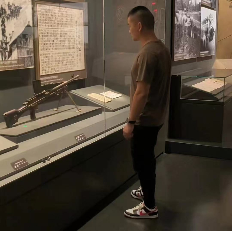 霸气的第一张照片--沈阳相亲服务中心