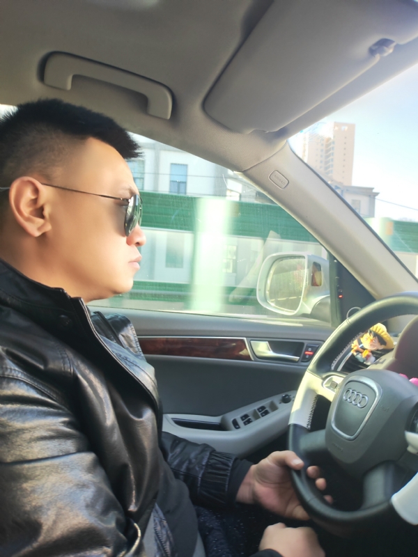 Mr陈的第一张照片--沈阳相亲服务中心