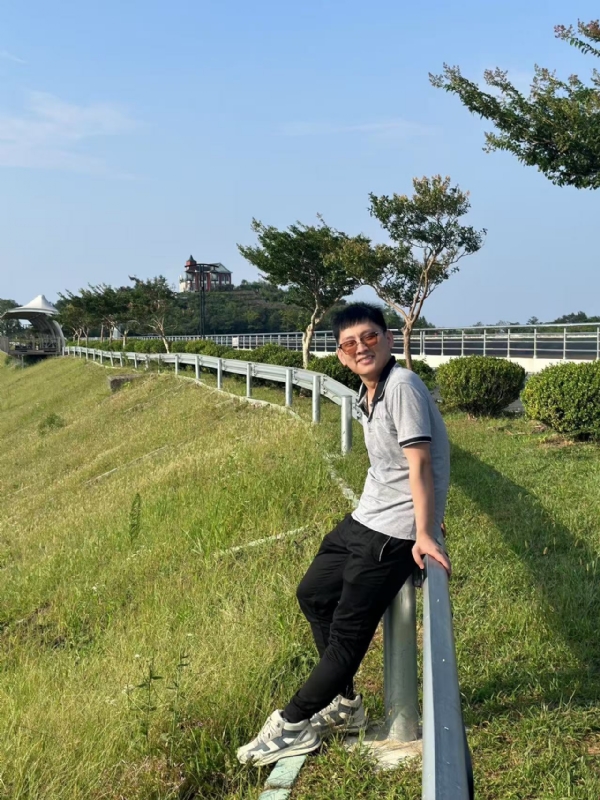 悠人的第一张照片--沈阳相亲服务中心