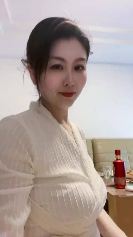钕钕的第一张照片--沈阳相亲服务中心