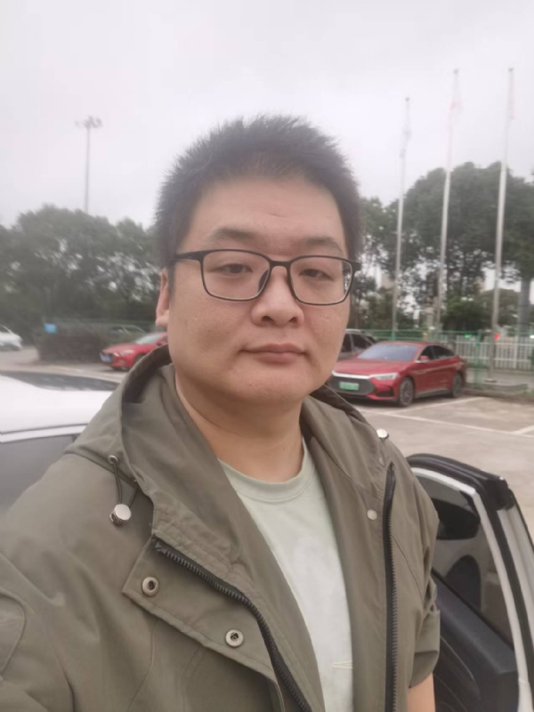 Russell的第一张照片--沈阳相亲服务中心