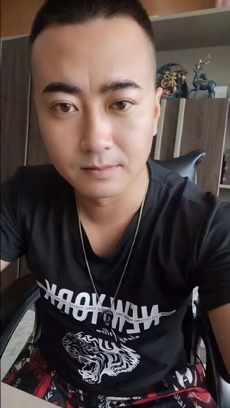 Luck耀的第一张照片--沈阳相亲服务中心