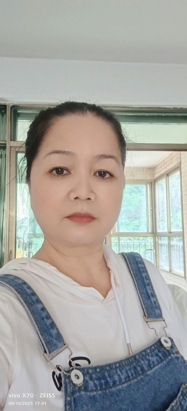 小巧玲珑的第一张照片--沈阳相亲服务中心