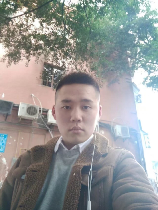 想了很久的男人的第一张照片--沈阳相亲服务中心