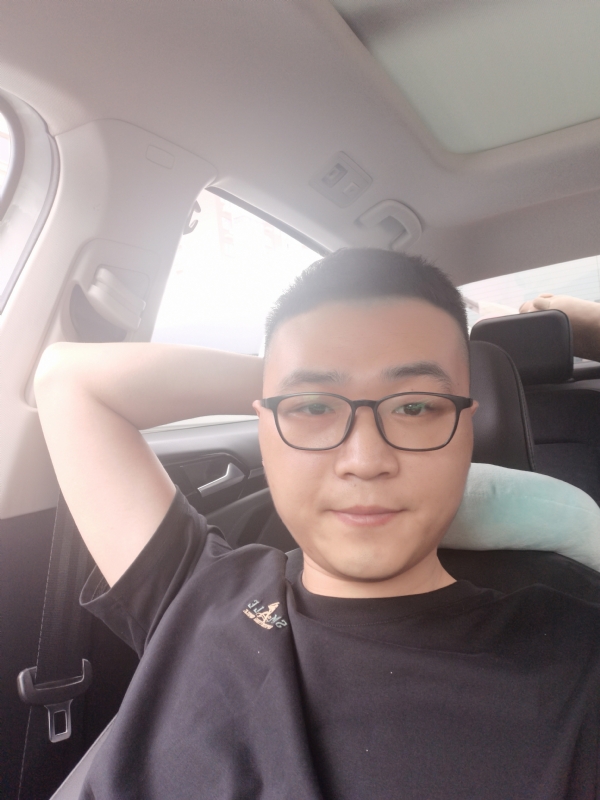 JingY的第一张照片--沈阳相亲服务中心