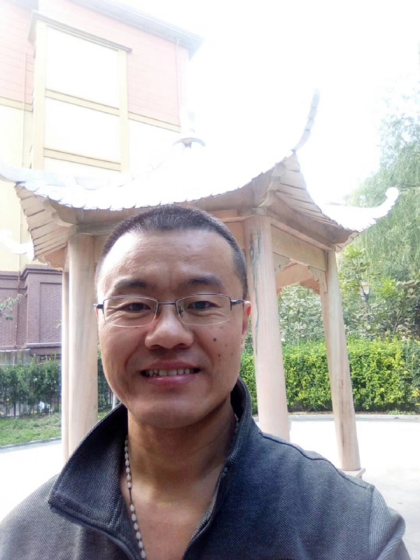 撸起袖子加油干的第一张照片--沈阳相亲服务中心