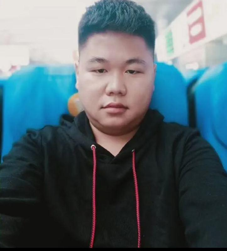 黄斌的第一张照片--沈阳相亲服务中心