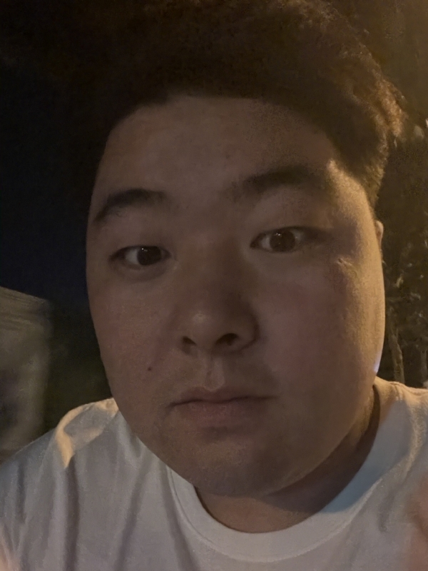 丹尼的第一张照片--沈阳相亲服务中心