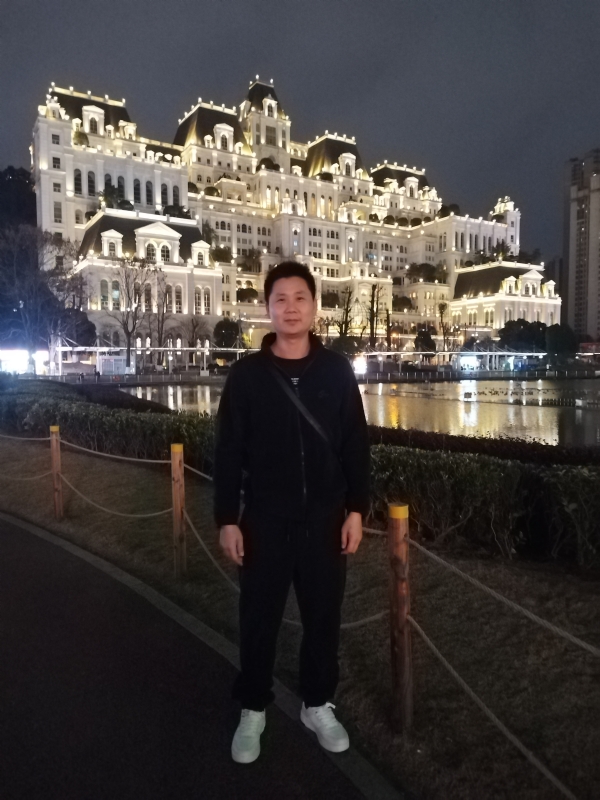 另一半的她的第三张照片--沈阳相亲服务中心