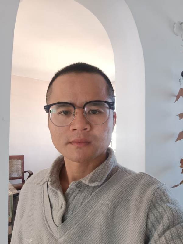 戴戴的第二张照片--沈阳相亲服务中心