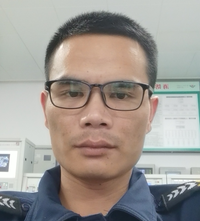 一直都在的第三张照片--沈阳相亲服务中心