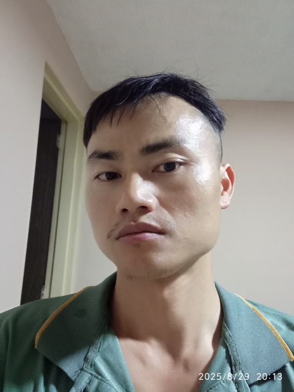 自简的第二张照片--沈阳相亲服务中心