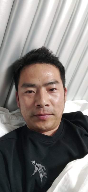 携手共进的第一张照片--沈阳相亲服务中心